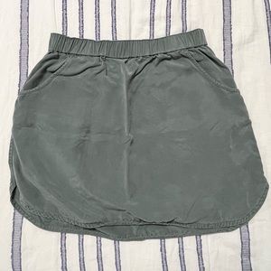 Patagonia Edge Win Skirt with Pockets Medium